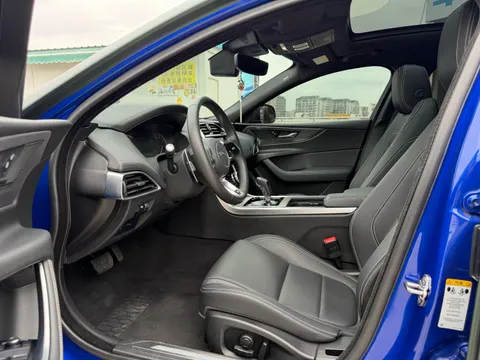 Jaguar XEL