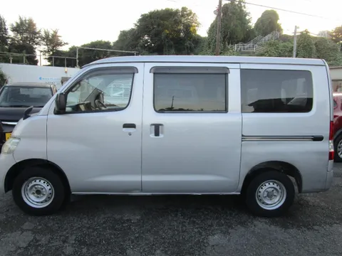 Toyota TownAce Van