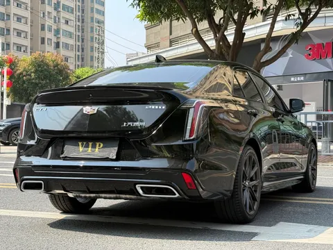 Cadillac CT4