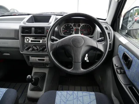 Mitsubishi Pajero Mini