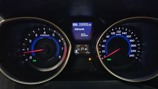 Hyundai Elantra (Avante)
