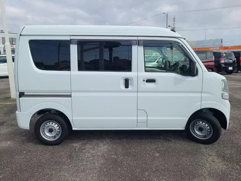 Nissan Clipper