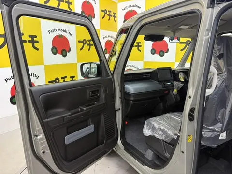 Suzuki Spacia Base