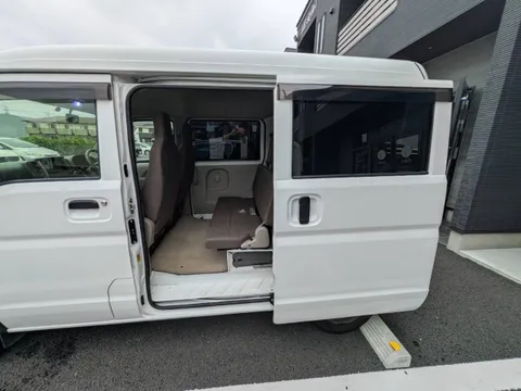Nissan Clipper