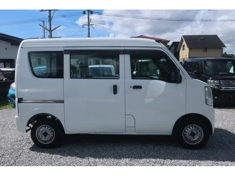 Nissan Clipper