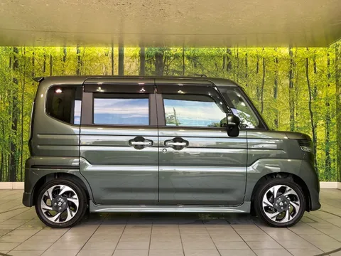 Suzuki Spacia Custom