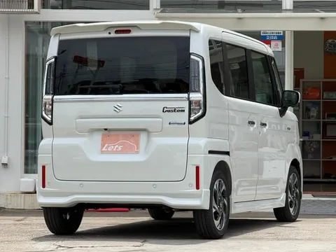 Suzuki Spacia Custom