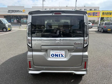 Suzuki Spacia Custom