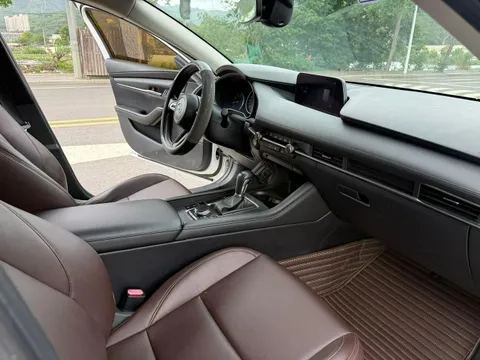 Mazda Mazda 3