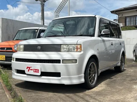 Toyota bB