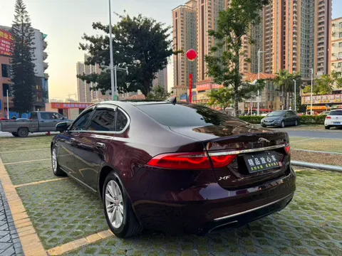 Jaguar XFL