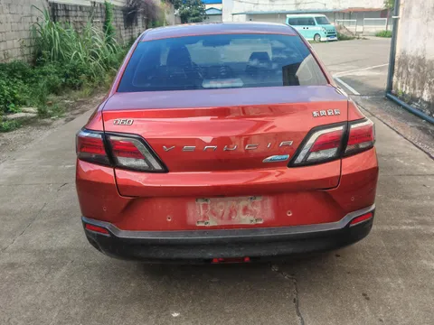 Venucia D60