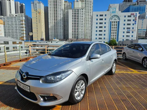 Renault SM3