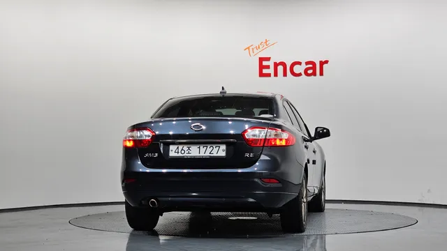 Renault SM3