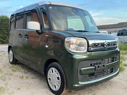 Suzuki Spacia