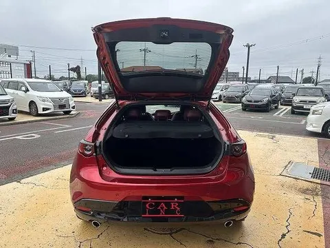 Mazda MAZDA3 Fastback