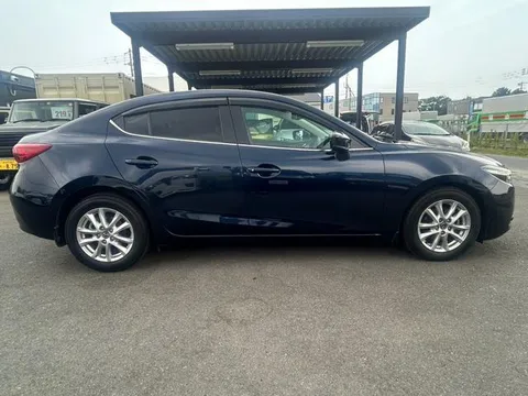 Mazda Mazda3 (Axela)