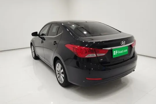 Hyundai Elantra (5th Generation / Langdong)