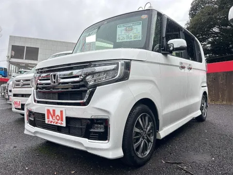 Honda N-BOX Custom