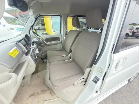 Nissan Clipper Rio
