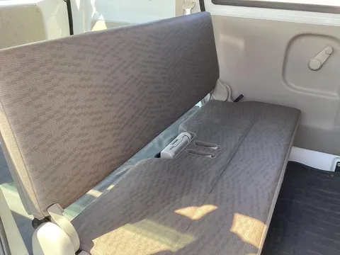 Mitsubishi Minicab Van
