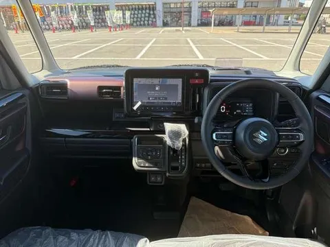 Suzuki Spacia Custom