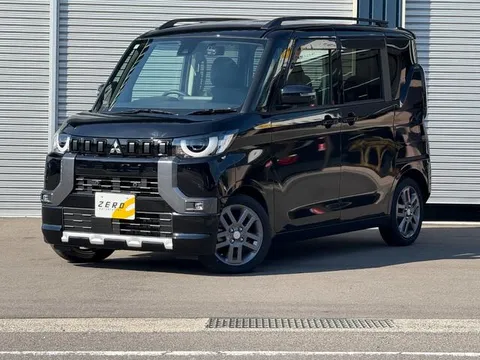 Mitsubishi Delica Mini