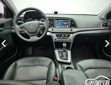 Hyundai Elantra (Avante)