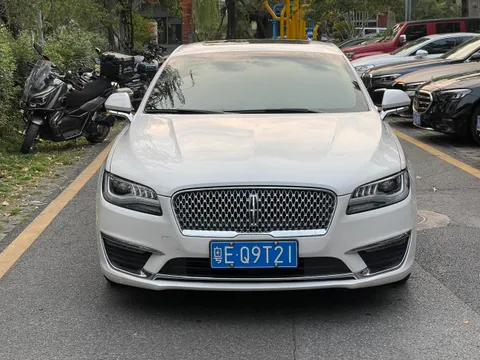 Lincoln MKZ