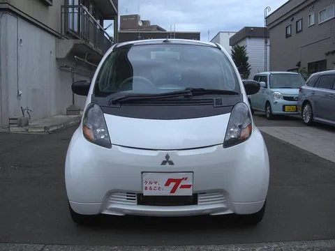 Mitsubishi I