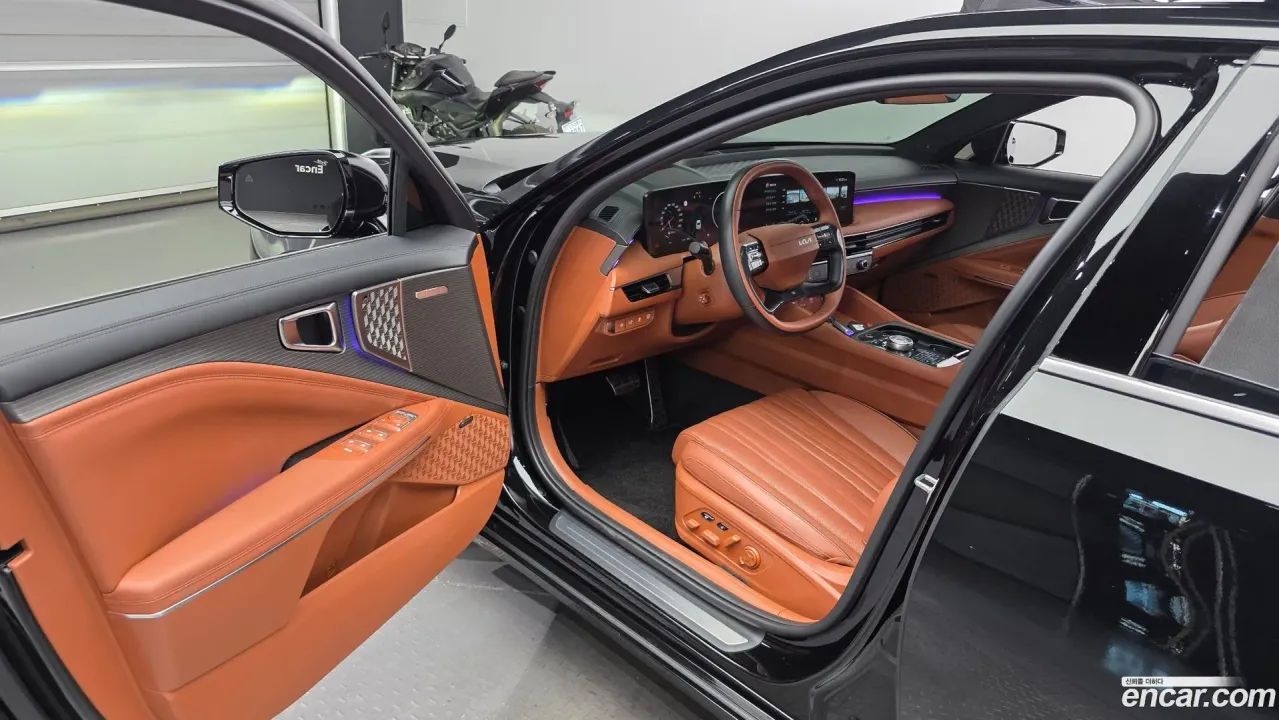 Kia K8