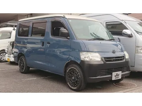Toyota TownAce Van
