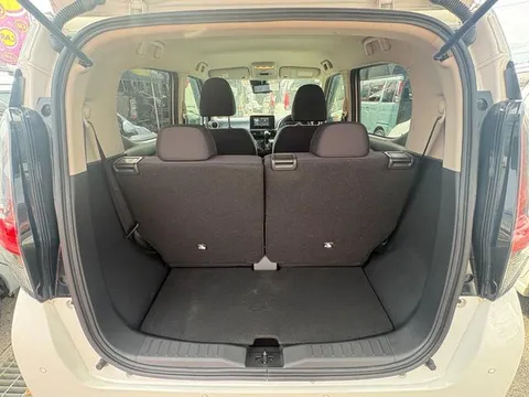 Mitsubishi eK X