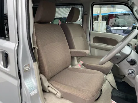 Nissan Clipper