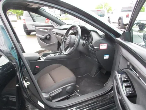 Mazda MAZDA3 Fastback