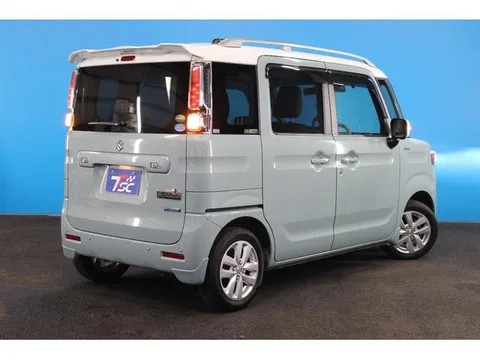 Suzuki Spacia