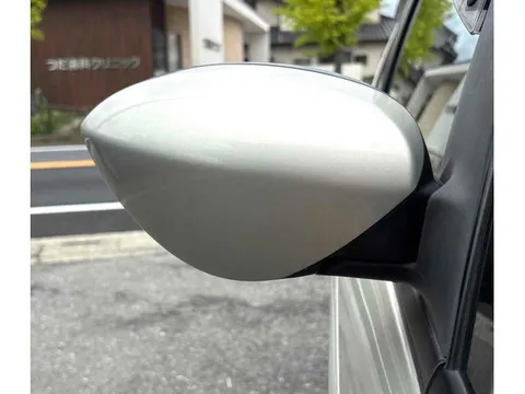 Subaru R2