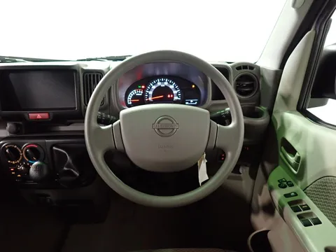 Nissan Clipper