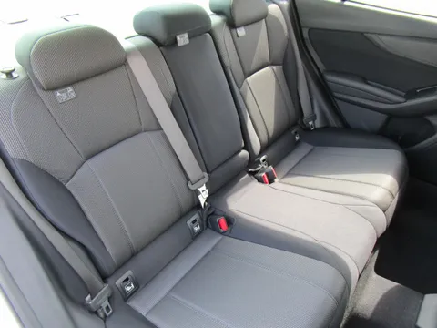 Subaru Impreza G4