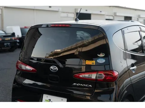 Daihatsu Sonica