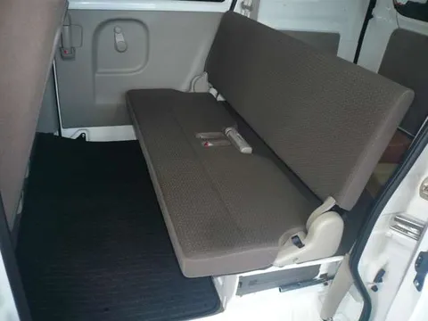 Nissan Clipper