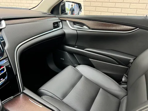 Cadillac XTS