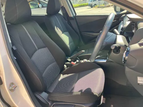 Mazda Mazda2 (Demio)