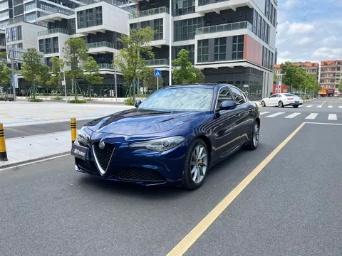 Alfa Romeo Giulia