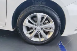 Geely Emgrand GL