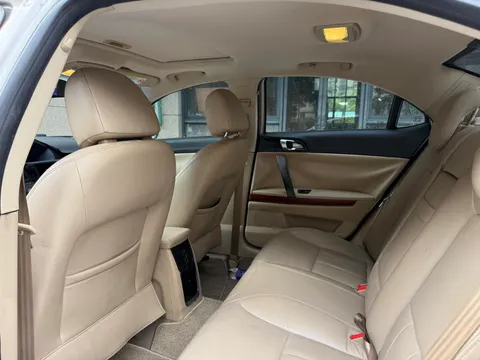 Roewe 550