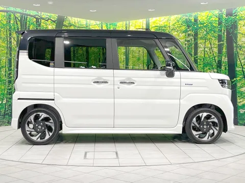 Suzuki Spacia Custom