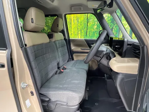 Mitsubishi Delica Mini