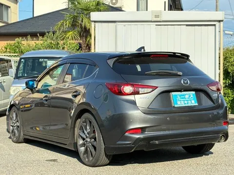 Mazda Axela Sport