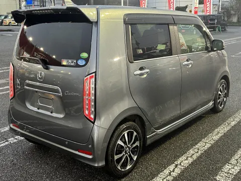 Honda N-WGN Custom
